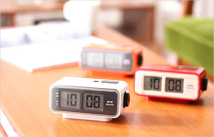 インテリアショップ roomy BRUNO LCDレトロアラームクロック S