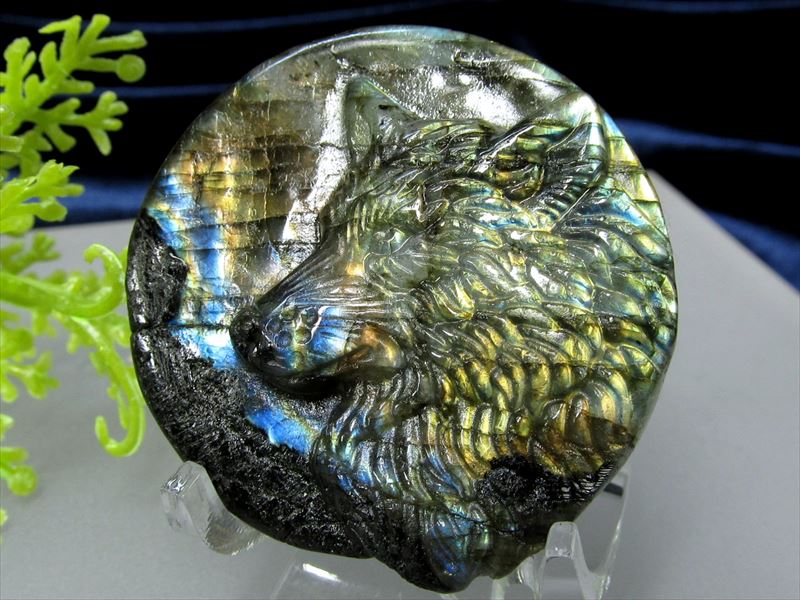 楽天市場】○鮮やかシラー【ラブラドライト オオカミ(狼) 彫刻置物】1