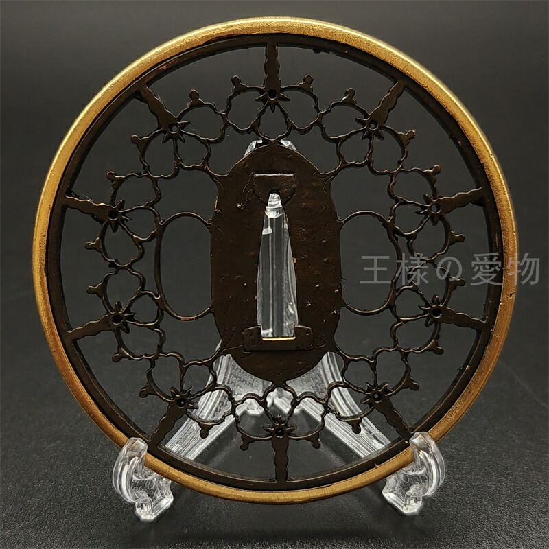 楽天市場】日本刀装具 刀鍔 五三の桐図 銅地 金工 細工 鍔 つば 居合用