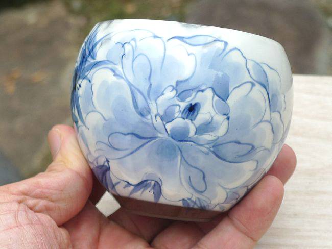 牡丹染付玉湯呑 陶あん - 京焼清水焼 松韻堂