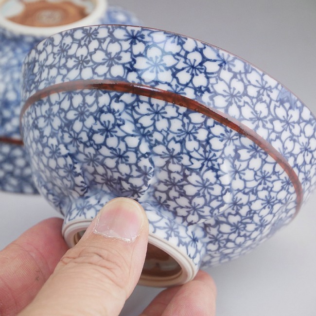 染付雲錦詰夫婦茶碗 胴紐 孝峰 - 京焼清水焼 松韻堂