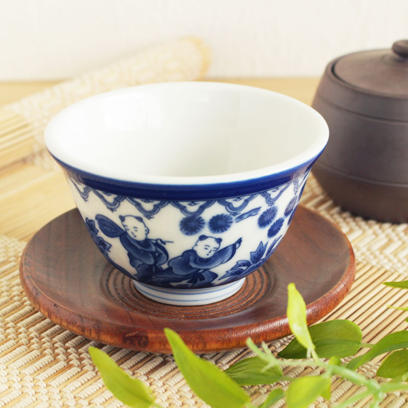 楽天市場】【アウトレット】唐子模様 反煎茶 9.1cm×5.6cm / 煎茶碗