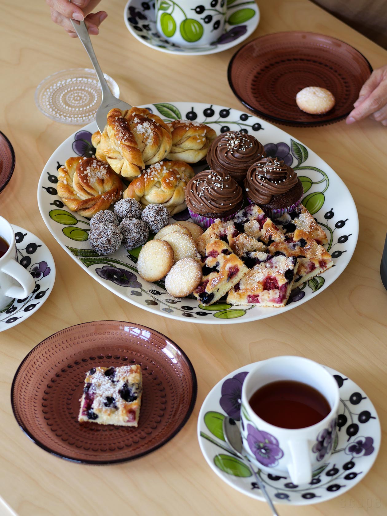 楽天市場】アラビア / パラティッシ サービングプラター36cm パープル