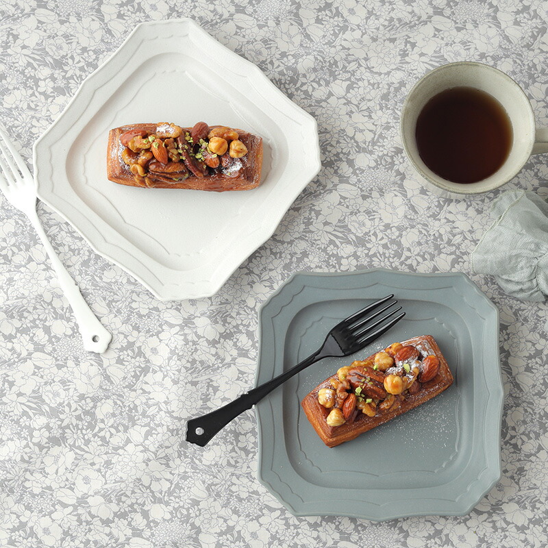 楽天市場】角皿 18cm Classicお皿 皿 プレート 食器 洋食器 おしゃれ