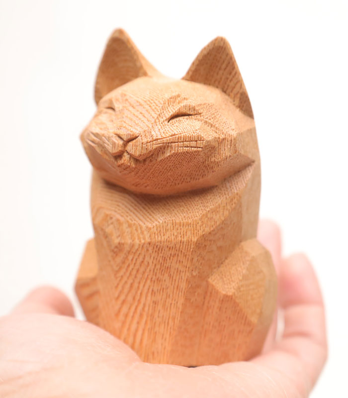 楽天市場】猫 木彫り 置物 仕様：無垢／素材：けやき（作家物 縁起物