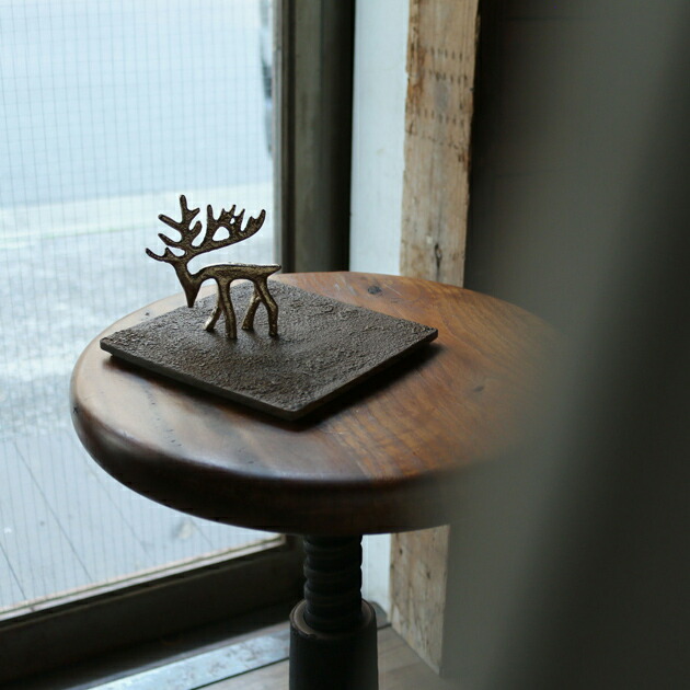 OBJECT-REINDEER – GLOBAL FORME CONCRETE