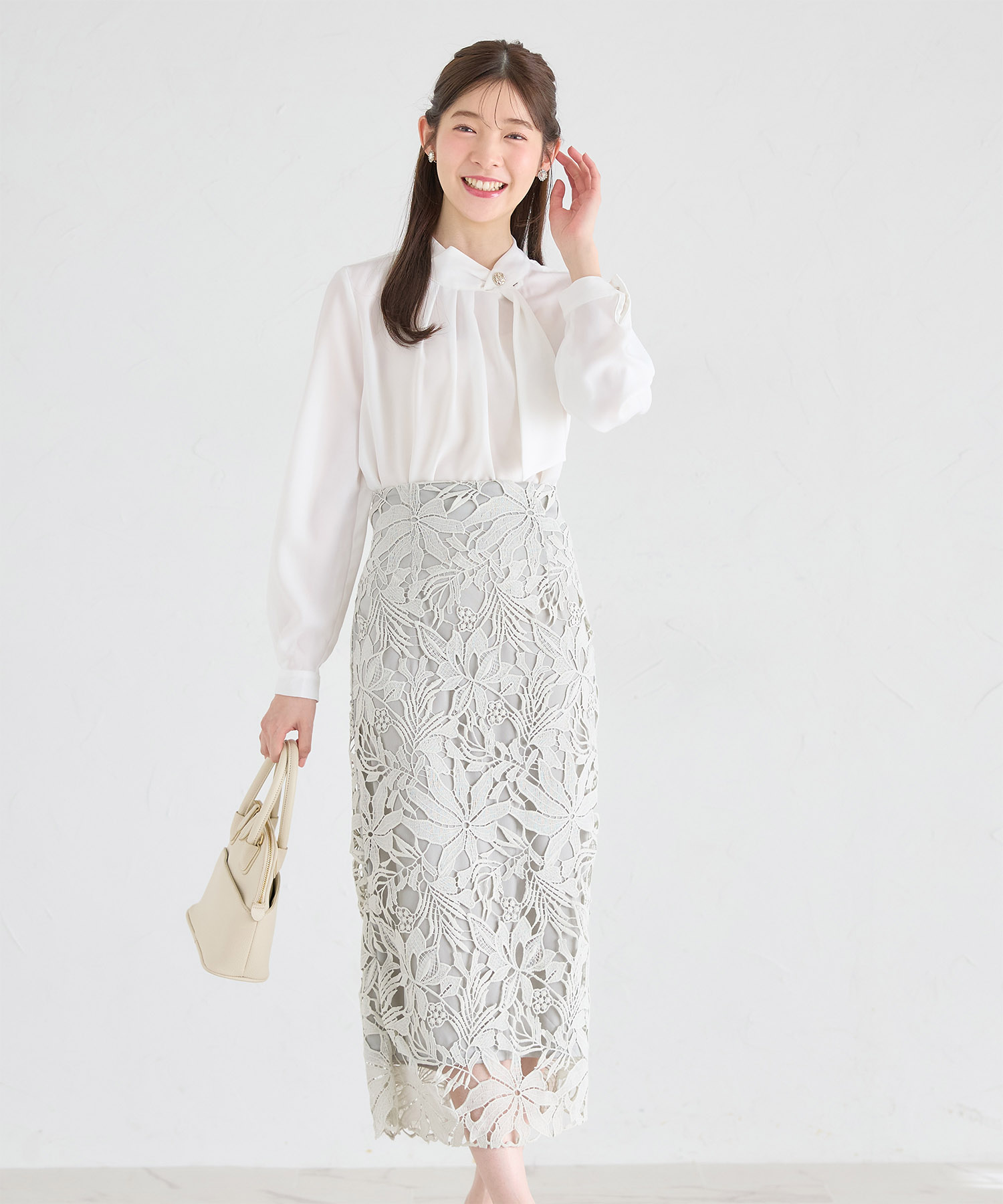 カットワークフラワーレース刺繍タイトスカート