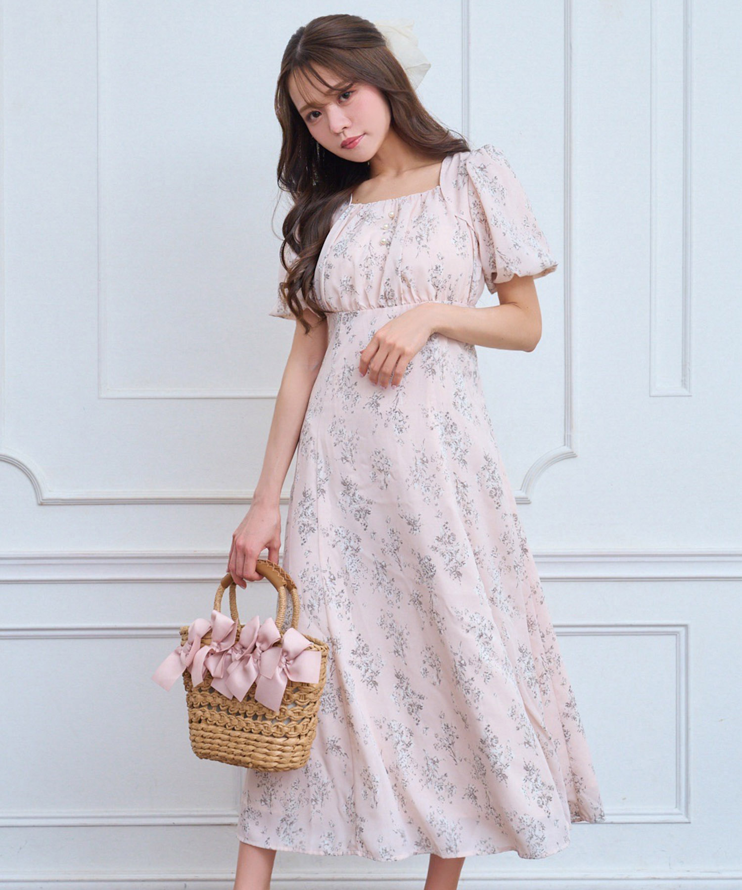 パール付きバックレースアップフラワープリントワンピース