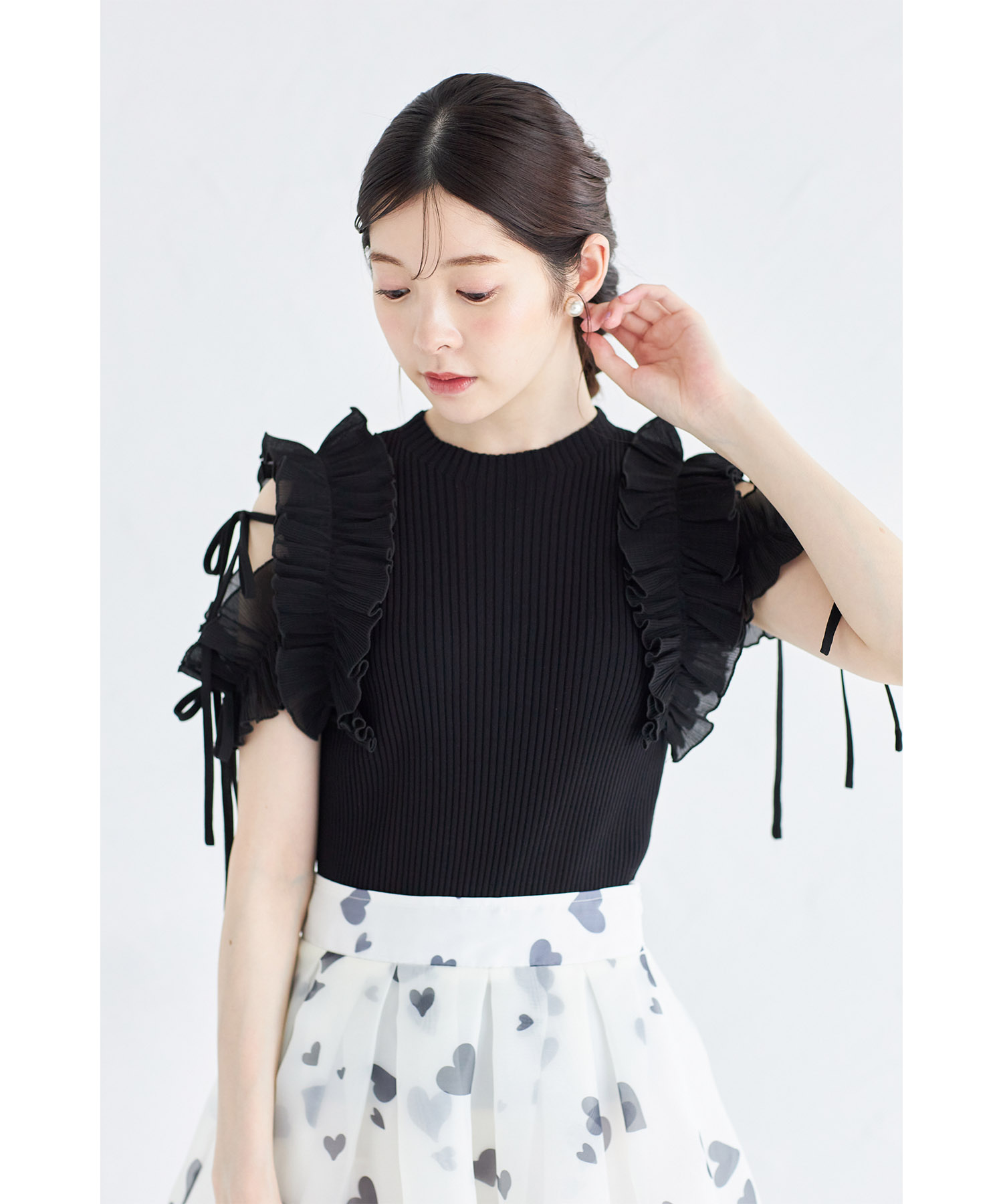 りぼん付きプリーツシフォンフリル切り替えリブニットプルオーバー