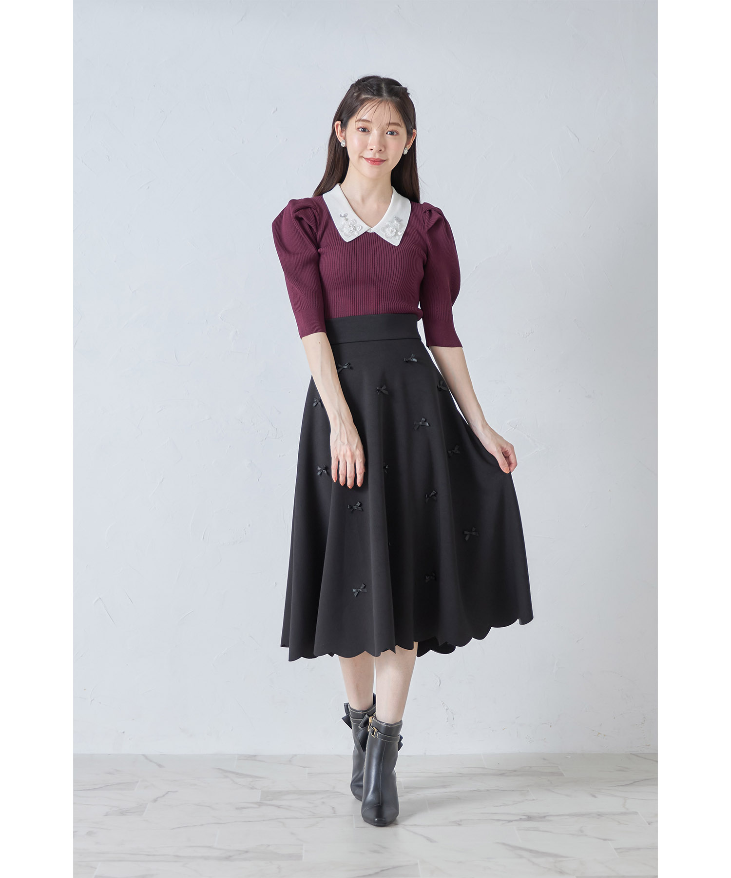 立体フラワーモチーフ襟付きリブニットプルオーバー