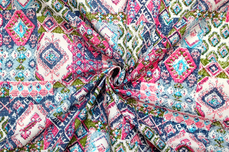 楽天市場】【10cm単位価格】 インド綿 パッチワーク柄 ピンク系