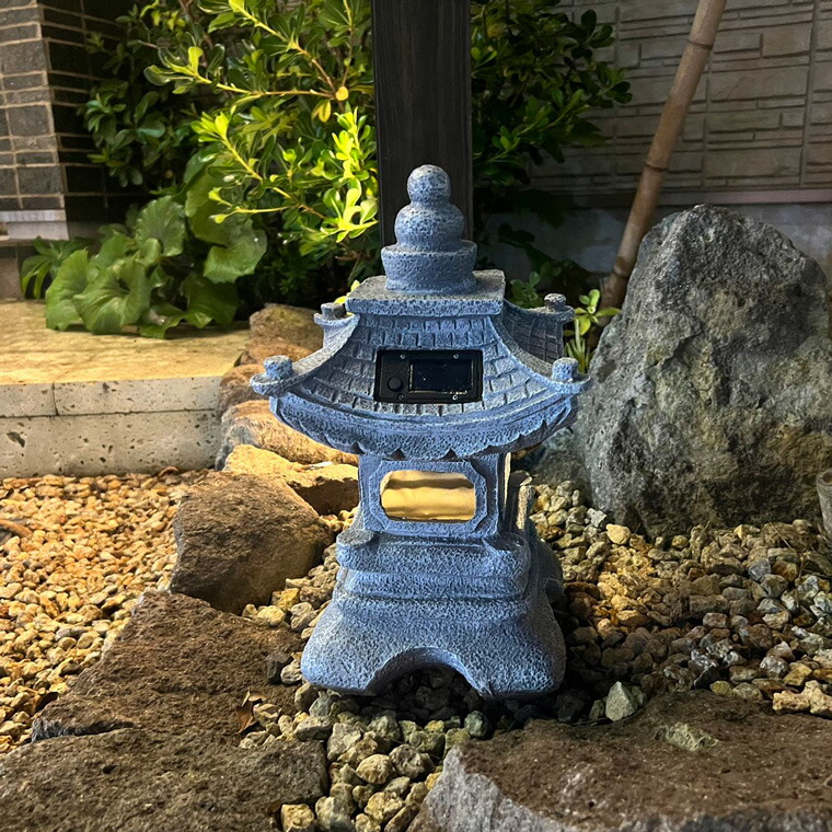 楽天市場】灯篭 石灯篭 光る ソーラー 石 灯篭 とうろう 和風 灯籠