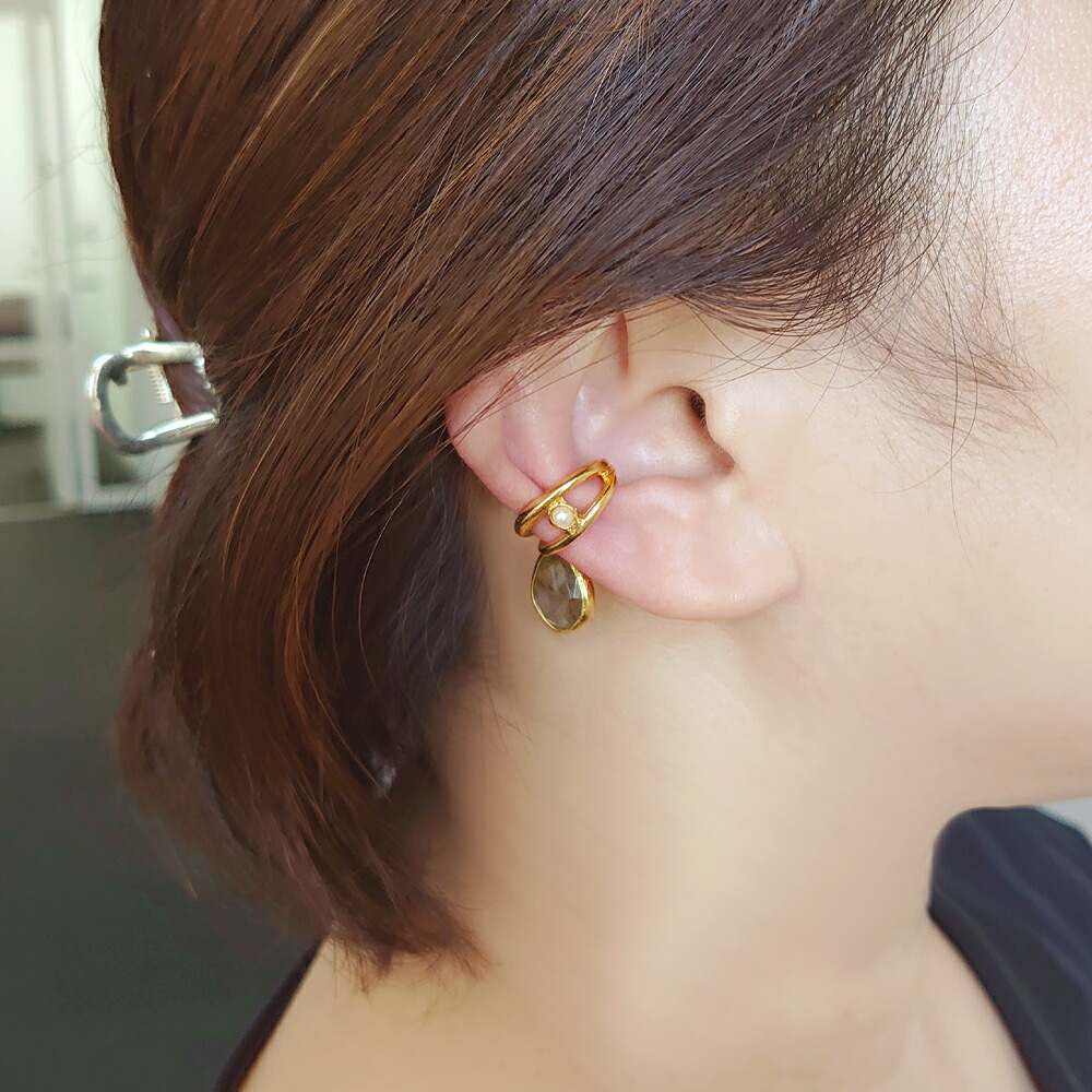 楽天市場】イヤーカフ 揺れる 大ぶり ラブラドライト ルビー