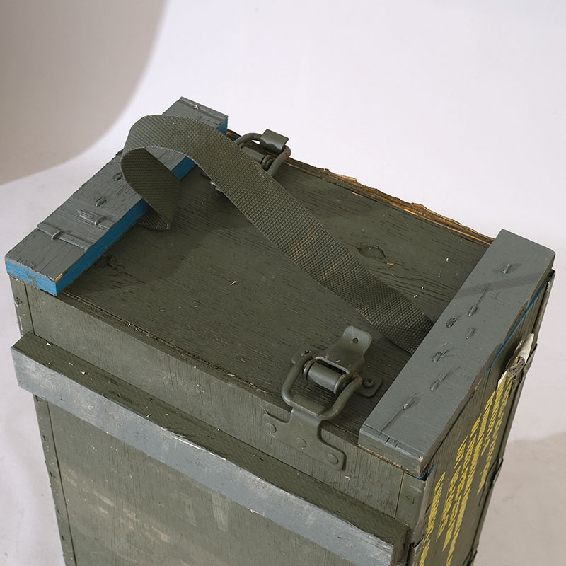 楽天市場】イタリア軍 81mm 迫撃砲弾 ウッドボックス 67×33×26cm USED
