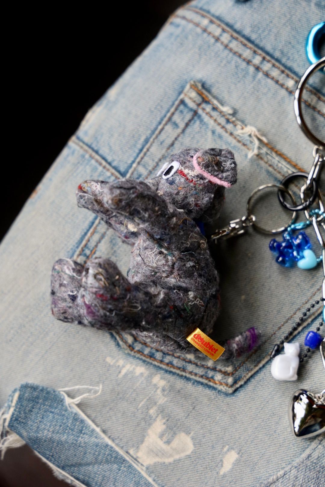 doublet - ダブレット25AW KEY CHAIN WITH DOG DOLL(25AW91AC36) BLUE