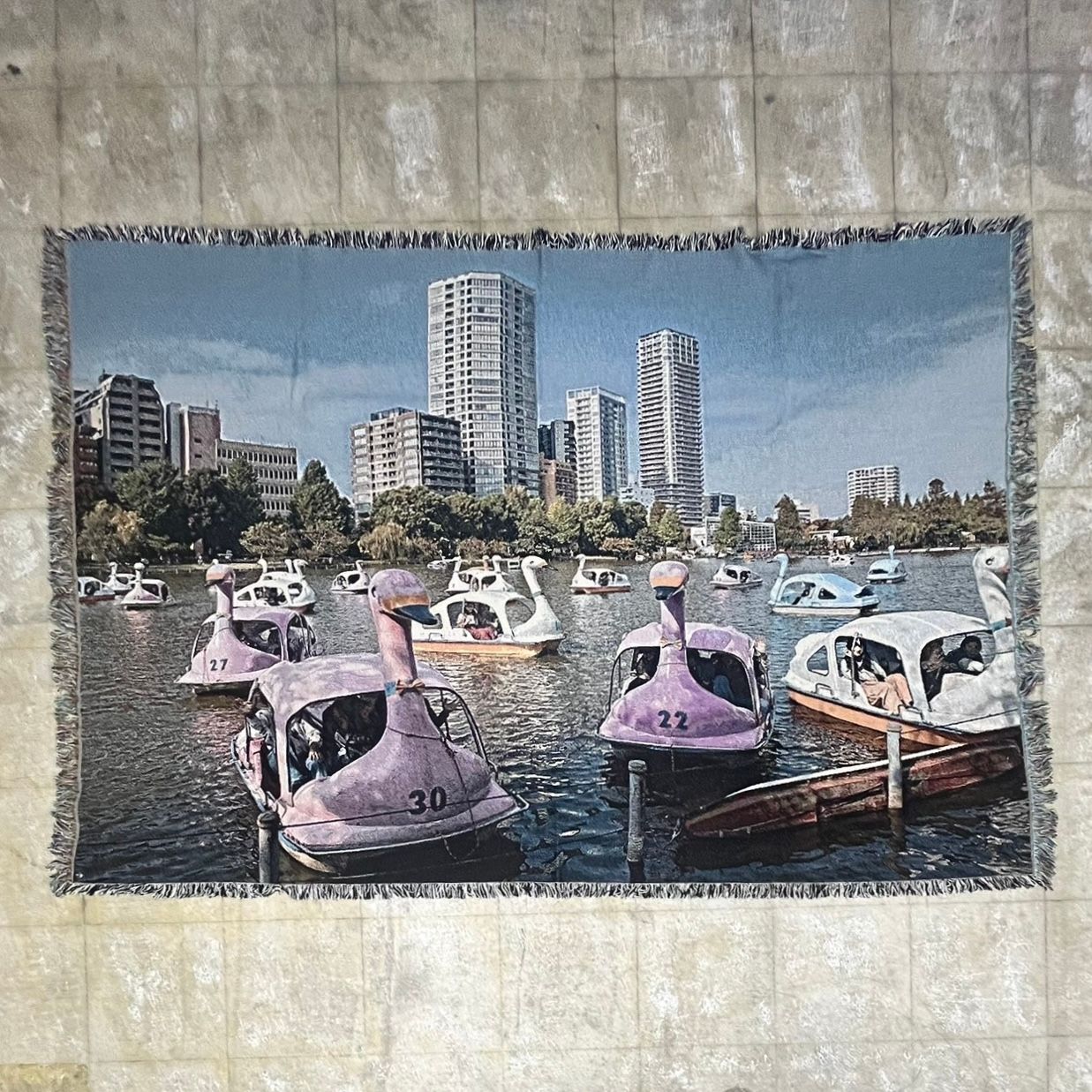 BLESS - 【残り一点】Swans Blanket | ACRMTSM ONLINE STORE