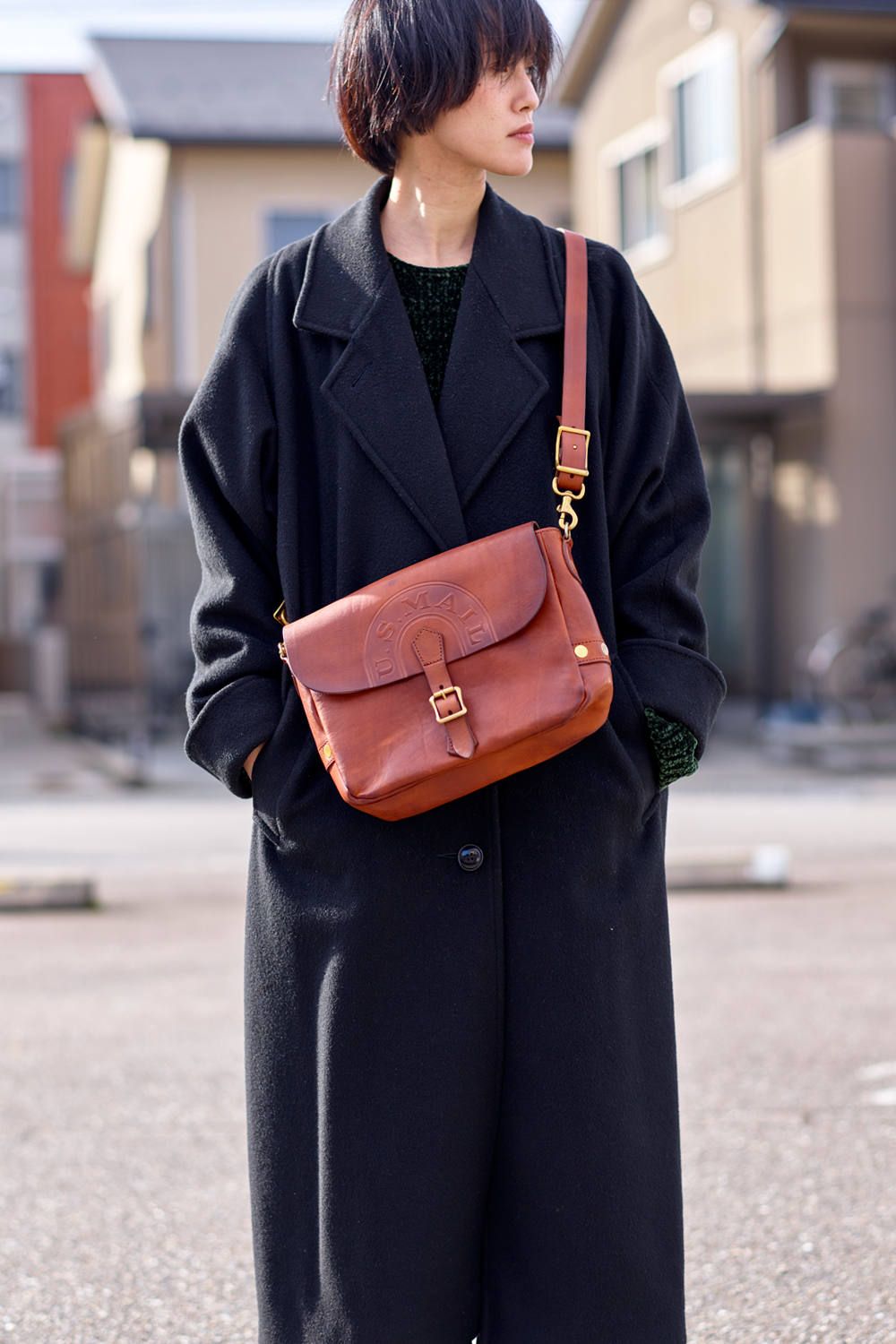 vasco - LEATHER POSTMAN MINI SHOULDER BAG [CAMEL] | ミニショルダー