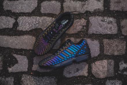 直リンク・オンライン1月15日発売予定】 アディダス オリジナルス ZX