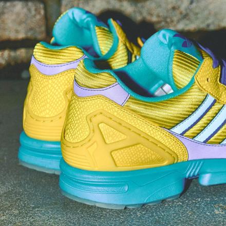 国内6月14日発売予定】 アトモス × アディダス オリジナルス ZX8000 