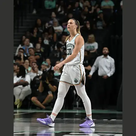 2025年発売予定】ナイキ サブリナ 3 