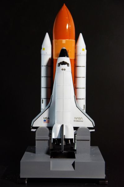 ハセガワ 1/200 スペースシャトル オービター w/ ブースター | Andew