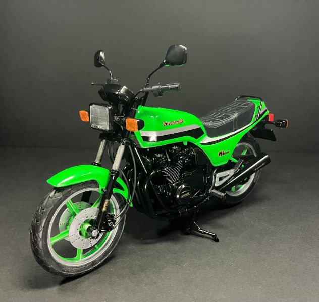 アオシマ1/12カワサキZ400GP | 旧式さんの作品 | ARTHOBYCOMM