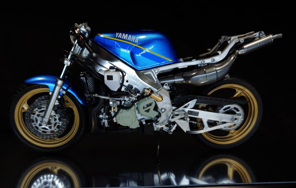 ハセガワ TZR250(3MA)1989 ゴロワーズ ソノートヤマハ YAMAHA 1/12