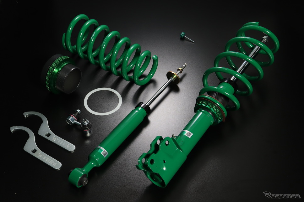 テインの1インチリフトアップ車高調「STREET ADVANCE Z4」に『デリカD