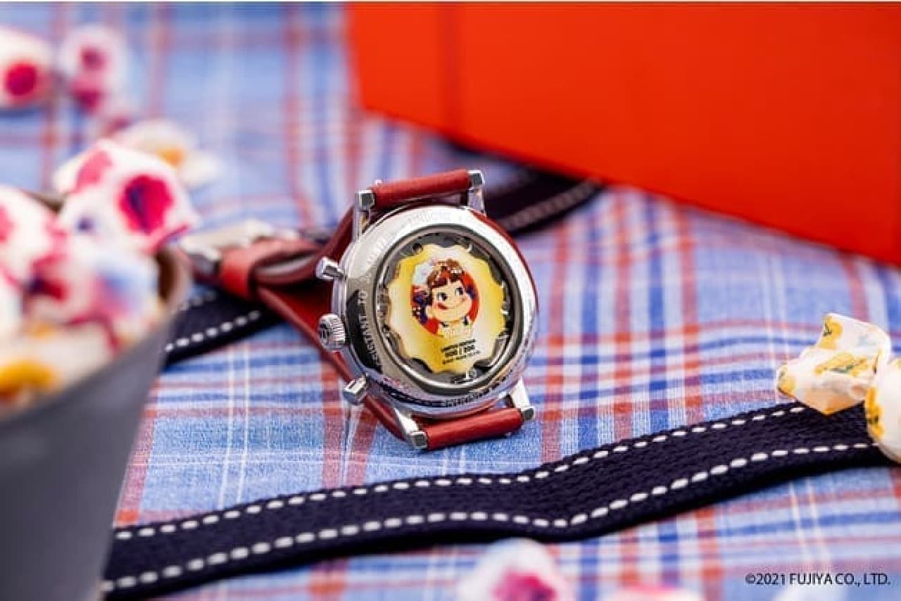 不二家「ミルキー」70周年記念！ペコちゃんコラボ時計がUNDONEから
