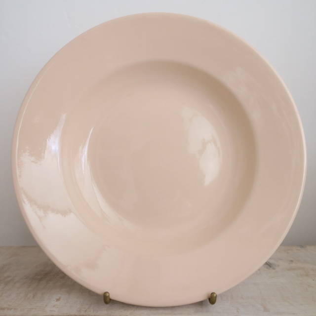 サルグミンヌ製 アンティークプレート サーモンピンク 深皿 DIGOIN