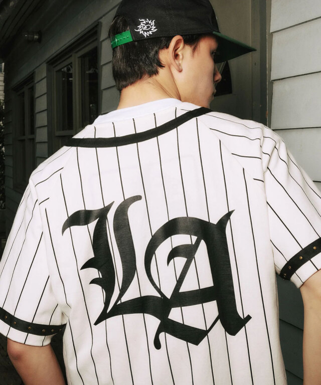 XLARGE / STUDDED BASEBALL JERSEY