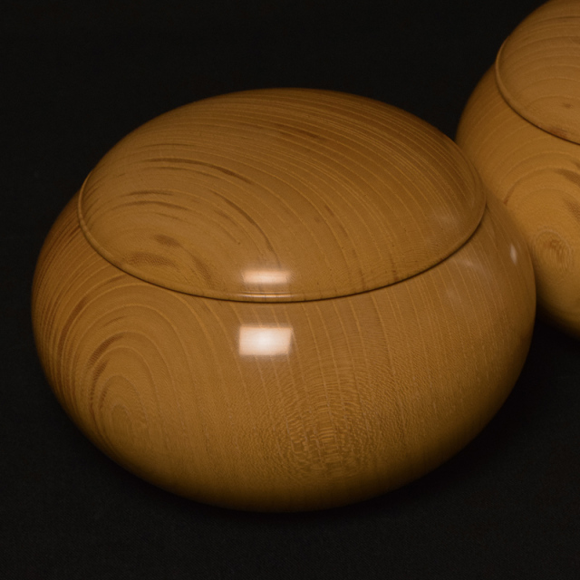 ケヤキテッパツ型碁笥（36号） | 前川榧碁盤店