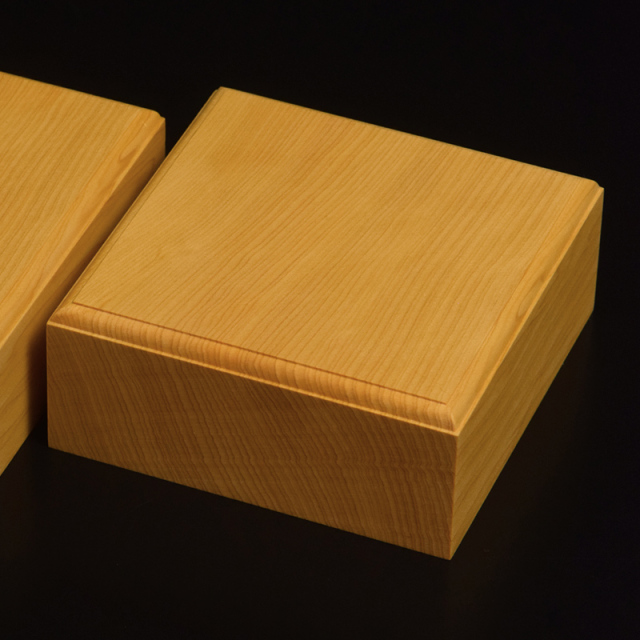 本榧卓上駒台（3寸盤～） | 前川榧碁盤店