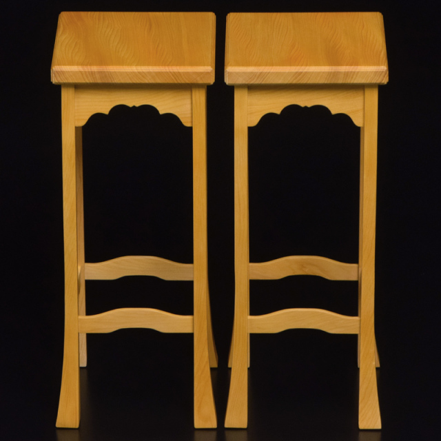 本榧四本脚駒台（高さ29～32cm） | 前川榧碁盤店