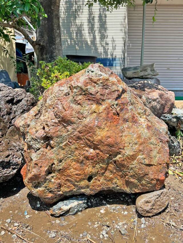 津軽錦石 販売・通販｜青森銘石・錦石・一点物の景石・庭石 [現物見学