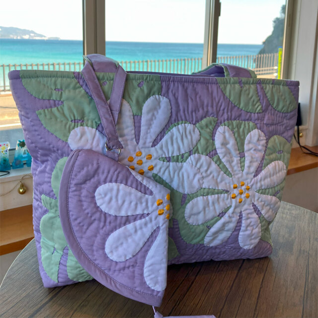 ハワイアンキルト バッグ モンステラ×ティアレ柄 ポーチ付き大