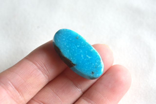 スリーピングビューティーターコイズ（珪化ターコイズ）【8】ルース