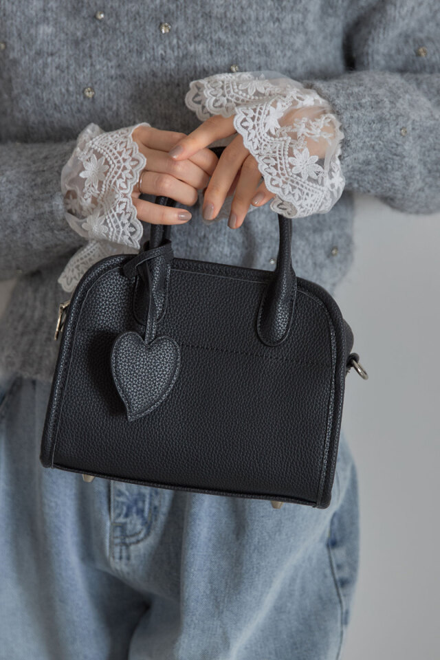 冨張愛さんコラボ】ハートチャームミニボストンバッグ