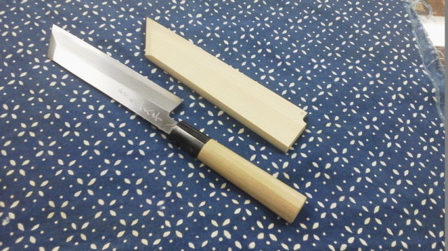 細工包丁 安来鋼青紙 六寸 鞘付き 本職用