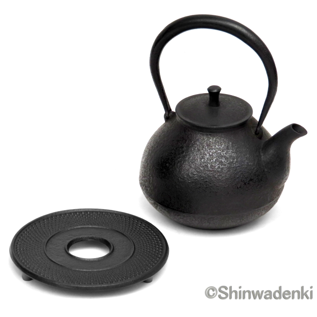 紅蓮堂 葛巻元作 茄子形鉄瓶 うらら0.7L Shinwadenki