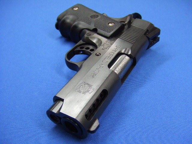 V10ウルトラコンパクト カーボンブラック HW | ウエスタンアームズ