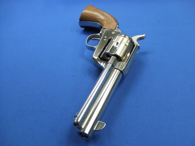 コルトSAA 1st Gen 4・3/4in レンジャー ニッケルフィニッシュ