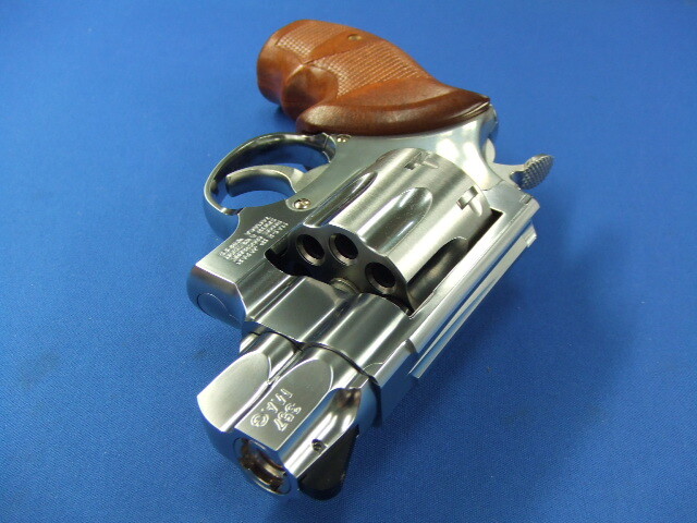 S&W M327 M&P R8 2インチ ステンレス | タナカ