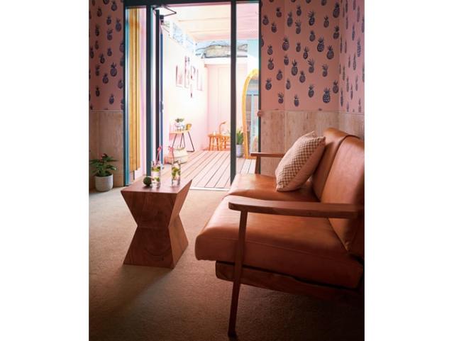 木枠レザー2人掛けソファ｜北欧家具アンバーデザイン