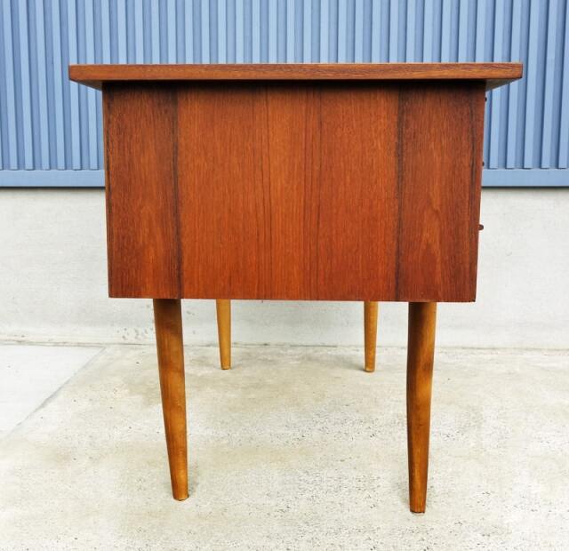 シンプルなヴィンテージデスク 幅120cm｜アンバーデザイン