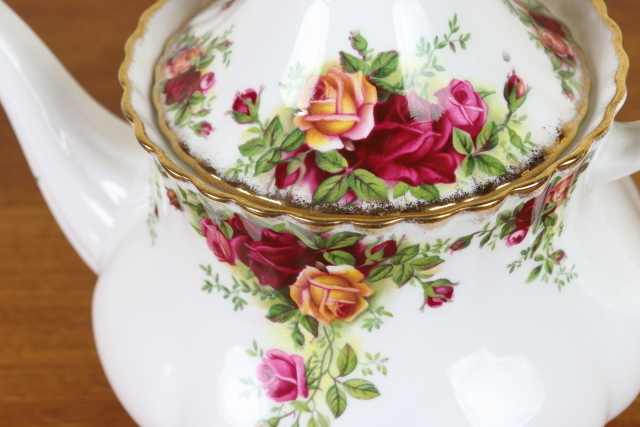 ロイヤルアルバート ROYAL ALBERT オールドカントリーローズ ポット