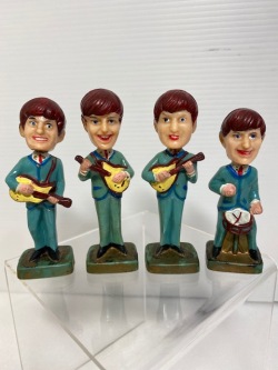 4体セット☆ビートルズ フィギュア☆人形 9．9cm 手塗 バンド