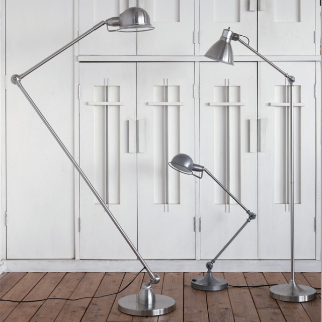 トゥルクフロアーランプL EN-010 フロアースタンド デザイナーズ家具