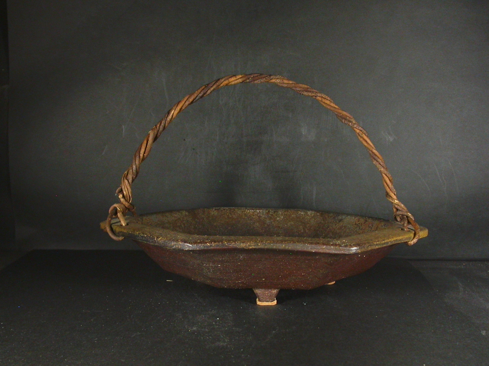 備前焼 登窯 岡山県無形文化財 故浦上 善次 四方桟共箱・色紙付き窯変