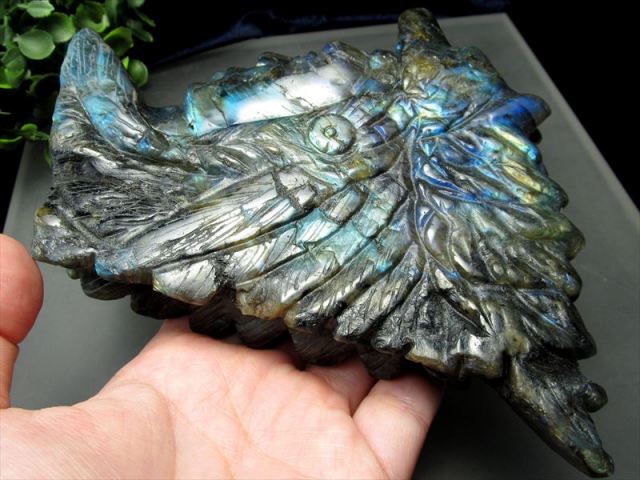 インディアン ラブラドライト 彫刻置物 高さ122mm 重さ462g 鮮やか極上